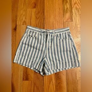 American Eagle pinstripe mom shorts - size 6